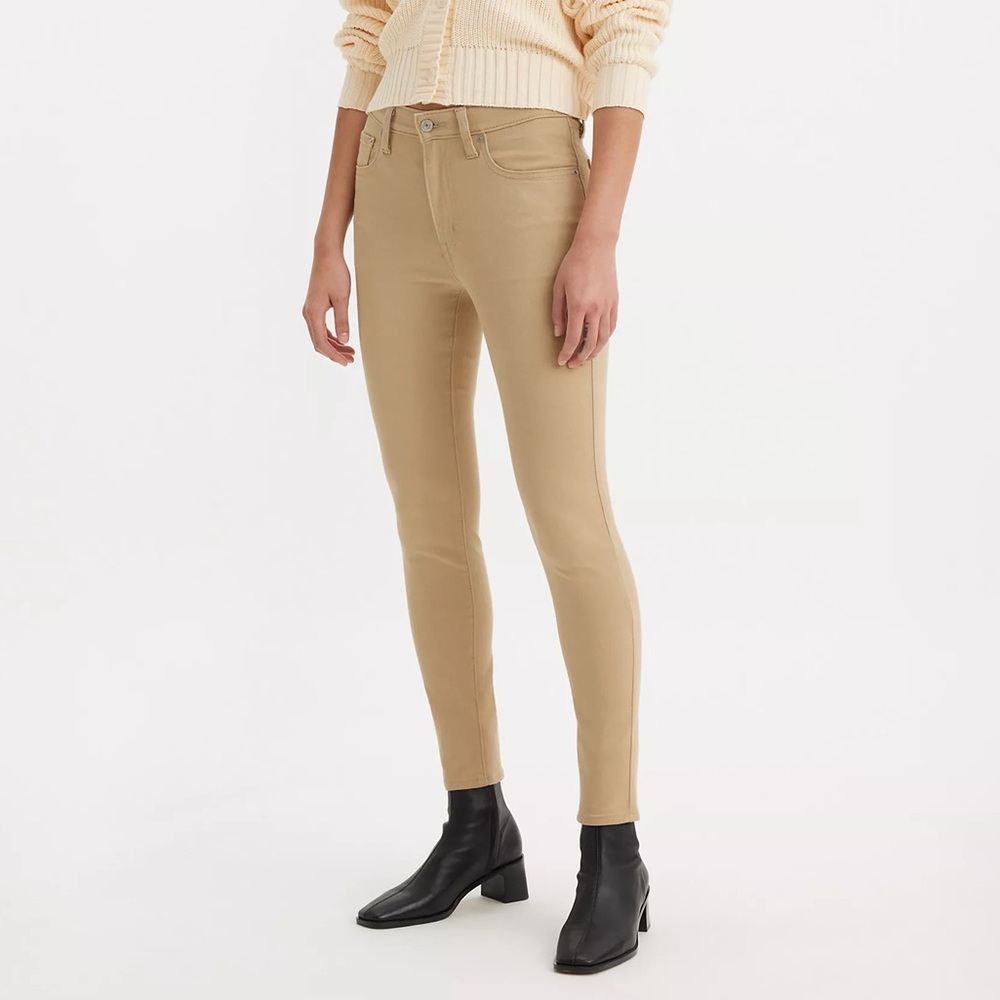 Levi’s | Women’s Tan 721 High Rise Skinny Jeans Front/Back Pockets Size W26 xL28